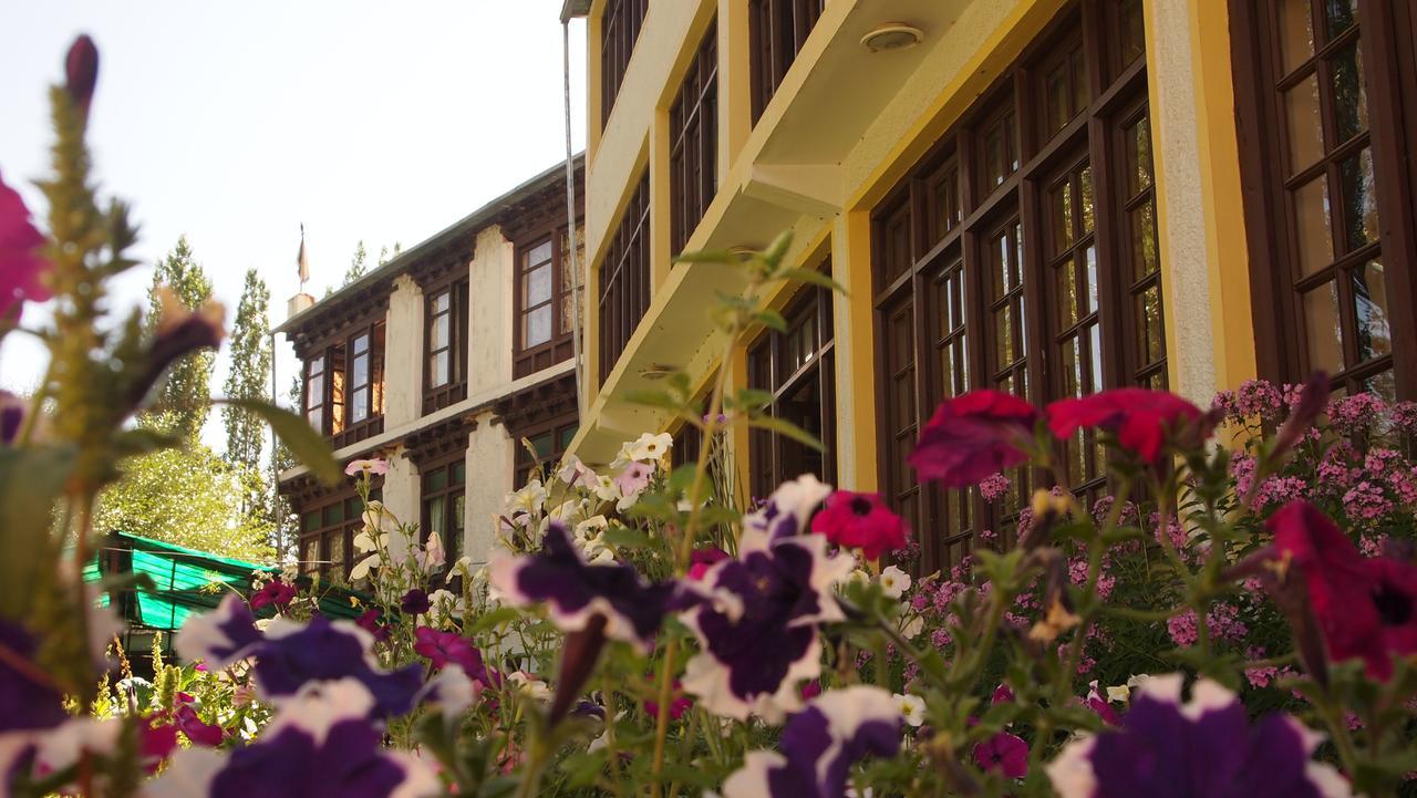 Hotel Asia Leh Exterior foto